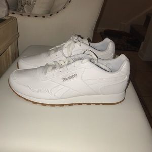 white reebok classics mens